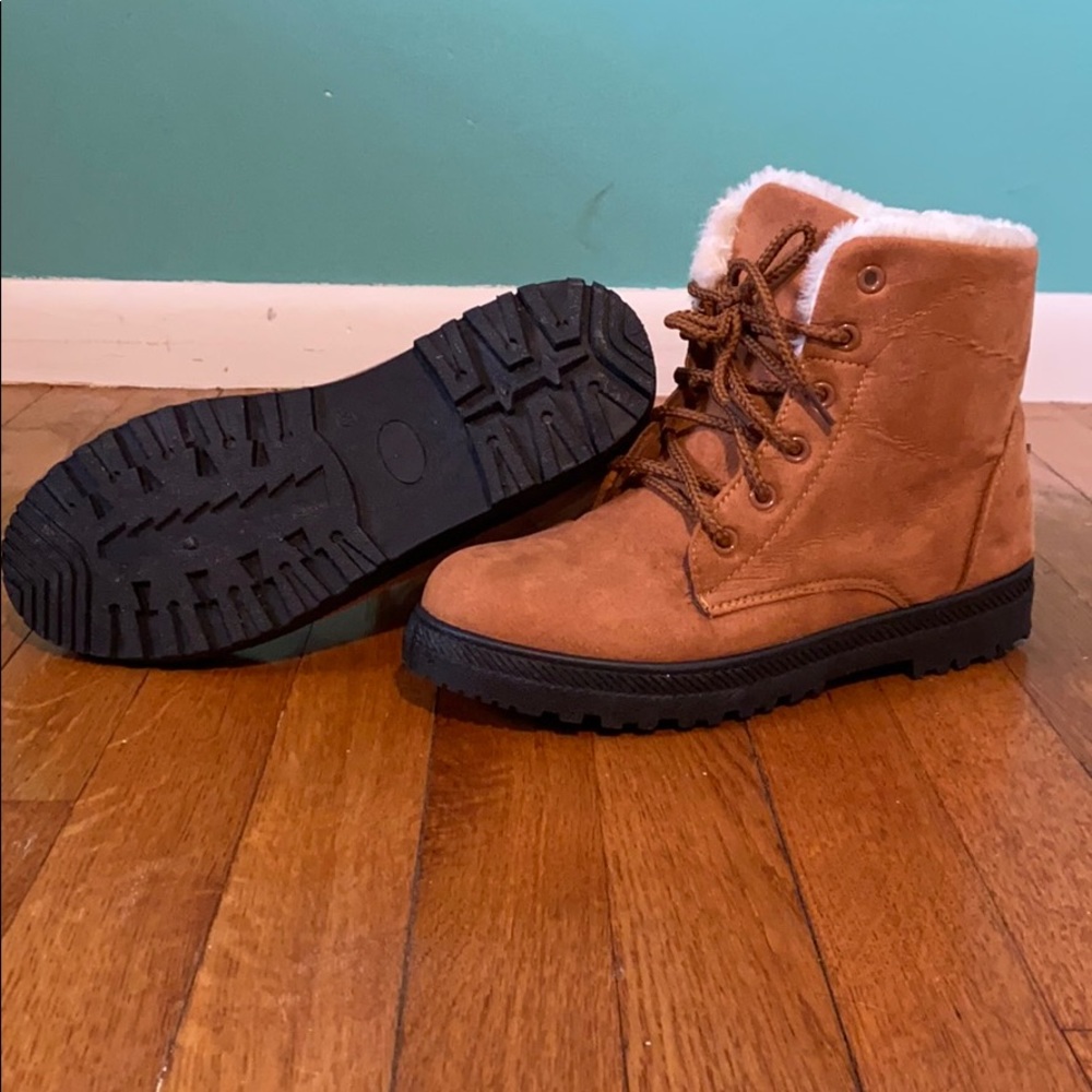 Light Brown SQL Boots - Picture 2 of 3
